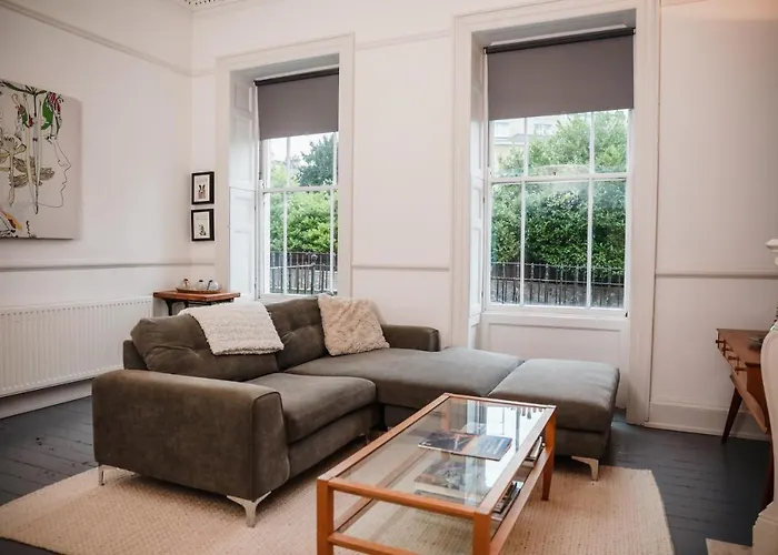 Appartement Grand & Graceful One Bed Flat In Clifton Village Bristol