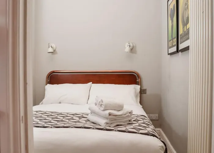 Appartement Grand & Graceful One Bed Flat In Clifton Village