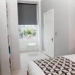 Grand & Graceful One Bed Flat In Clifton Village Bristol